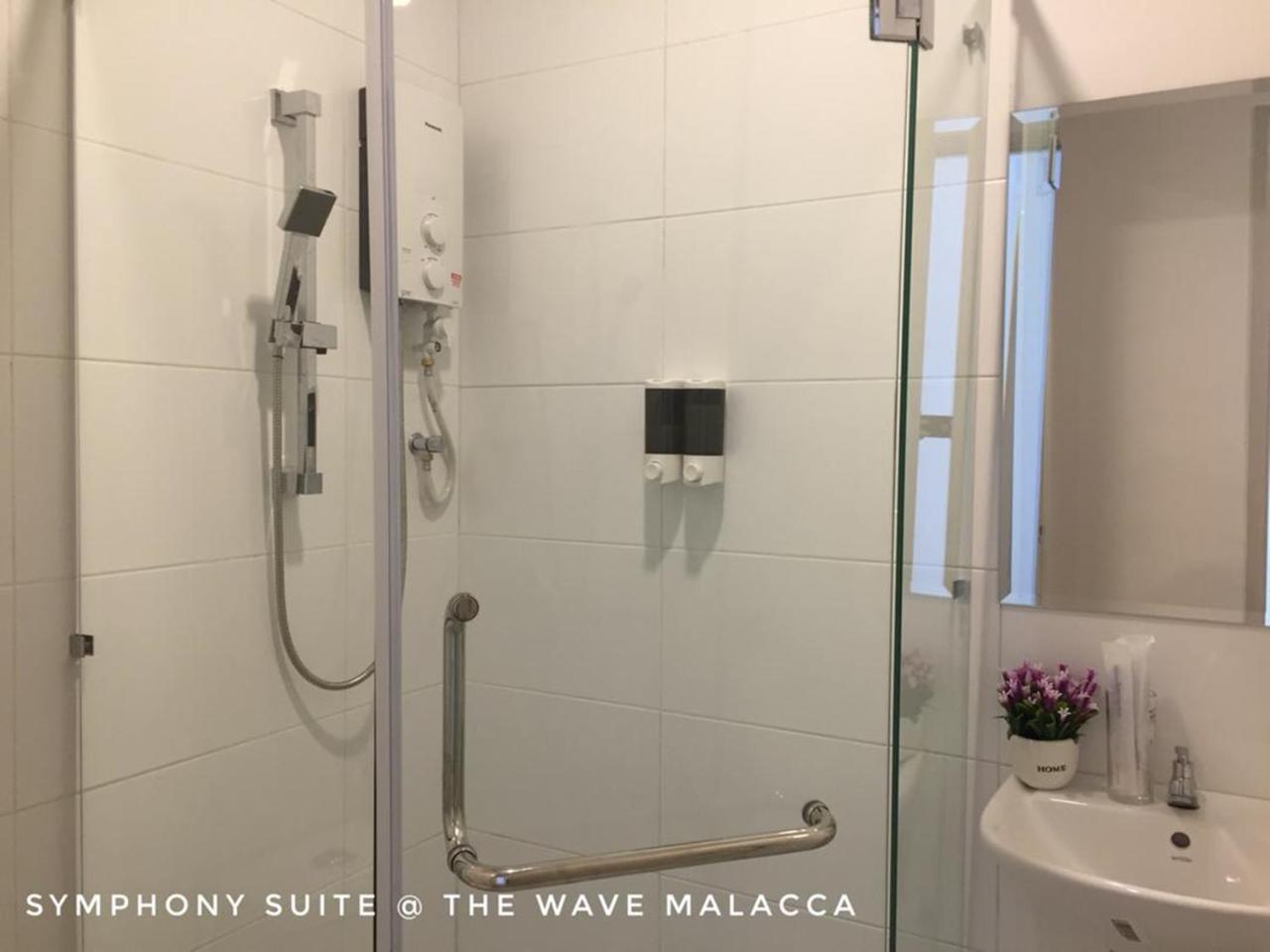 Symphony Suite @ The Wave Malacca Extérieur photo